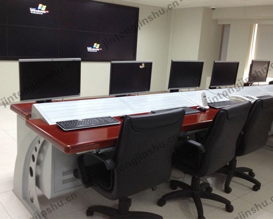 點擊查看商品:操作臺-關注人氣588次