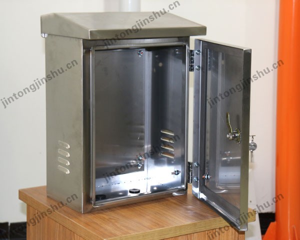 點(diǎn)擊查看商品:防雨箱