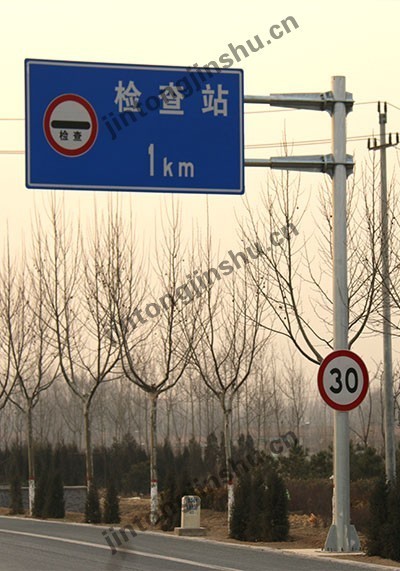 點(diǎn)擊查看商品:監(jiān)控桿